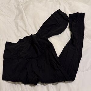 Lululemon aligns 7/8 Black Leggings